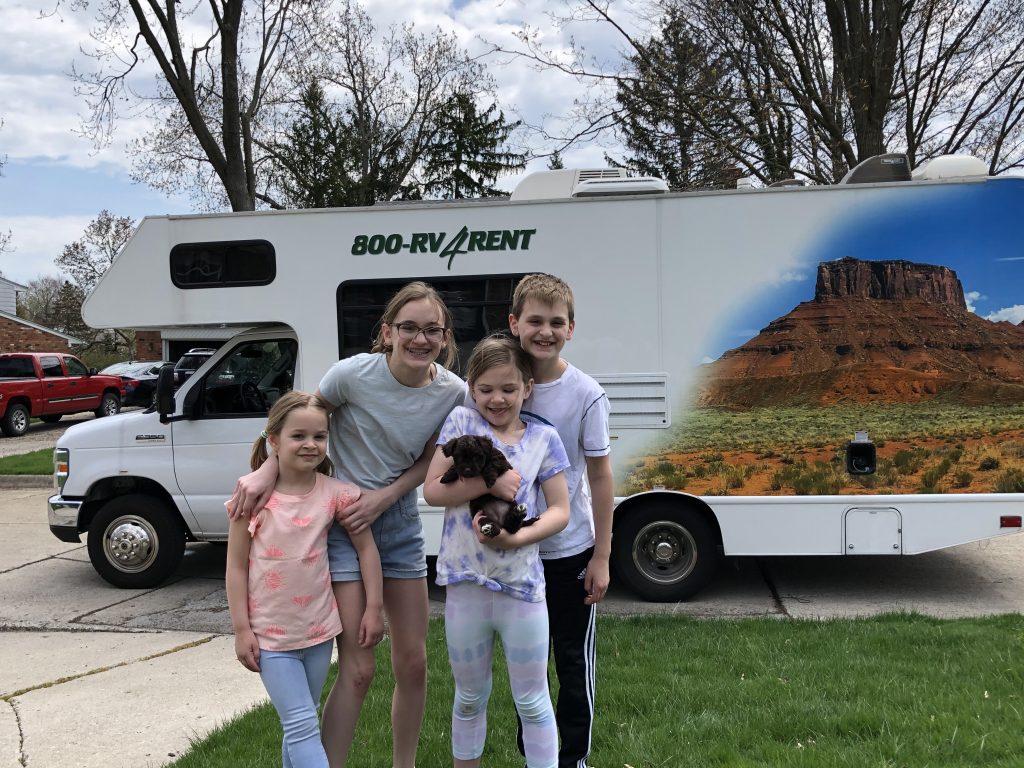 RV trip to Deliver Puppies!